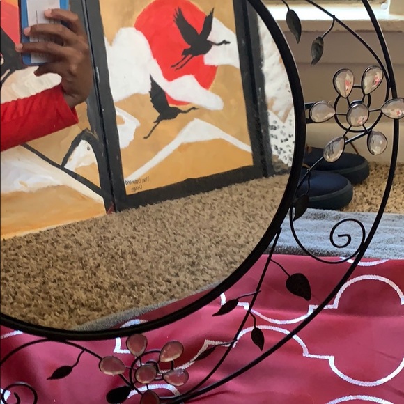 Mirror - Picture 4 of 4